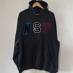 Nike NSW Embroidered Hoodie / Large / Nike Sportswear